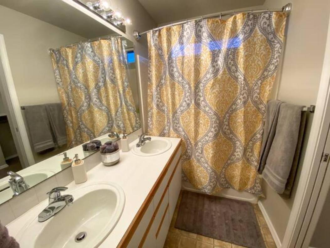 The Getaway Se Boise Condo Across The Street From Greenbelt, Bown Crossing And Boise River 3Bd 3Bath, 4 Beds! Lovely, Homey, Dining Table Seats 6 Buitenkant foto