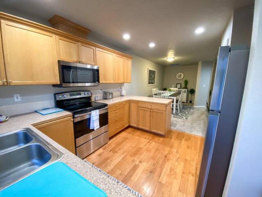 The Getaway Se Boise Condo Across The Street From Greenbelt, Bown Crossing And Boise River 3Bd 3Bath, 4 Beds! Lovely, Homey, Dining Table Seats 6 Buitenkant foto