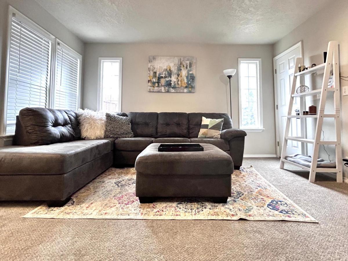 The Getaway Se Boise Condo Across The Street From Greenbelt, Bown Crossing And Boise River 3Bd 3Bath, 4 Beds! Lovely, Homey, Dining Table Seats 6 Buitenkant foto