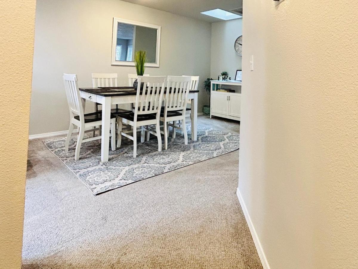 The Getaway Se Boise Condo Across The Street From Greenbelt, Bown Crossing And Boise River 3Bd 3Bath, 4 Beds! Lovely, Homey, Dining Table Seats 6 Buitenkant foto